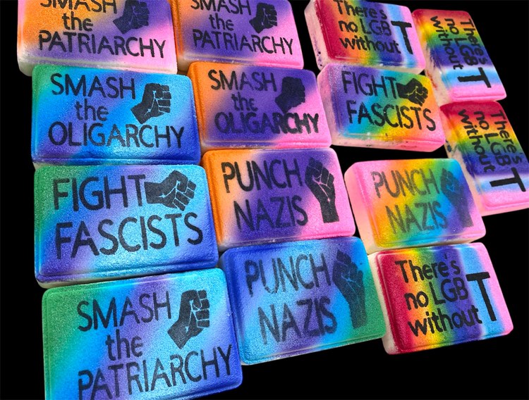 FIGHT FASCISTS Bath Bomb